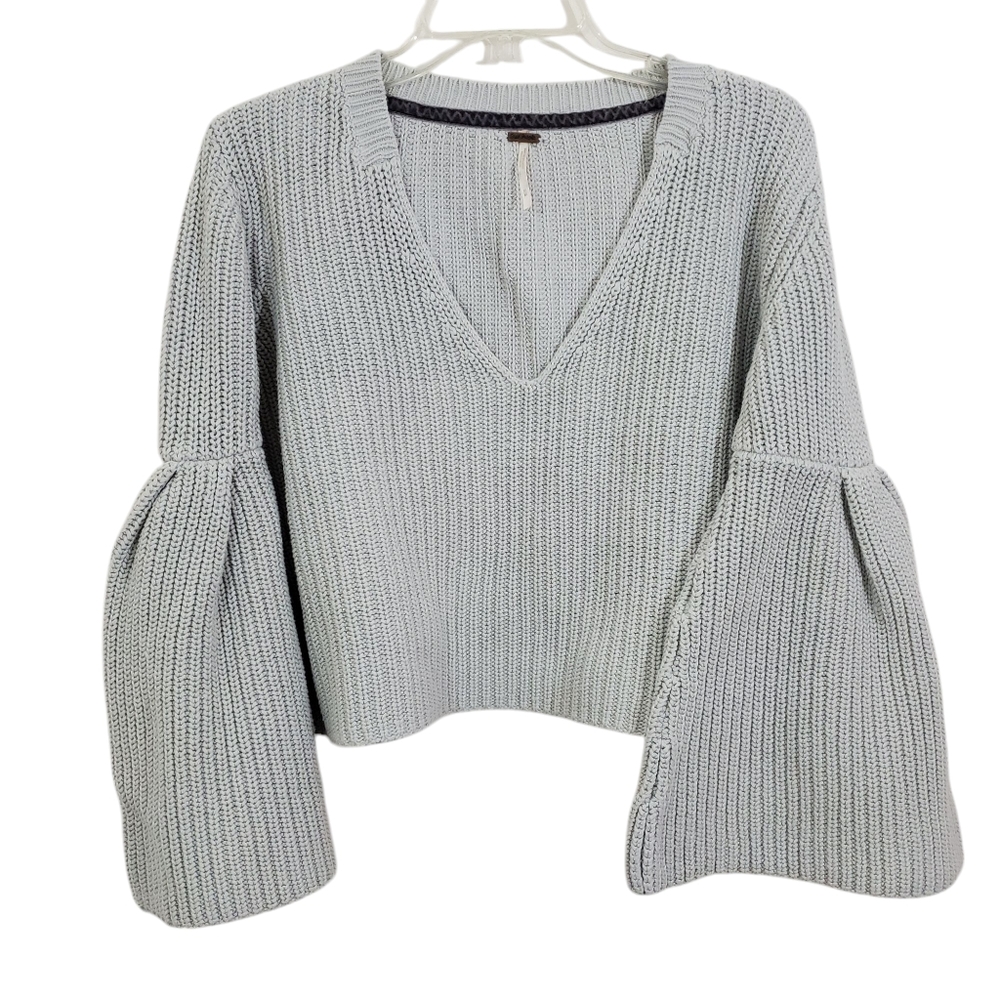 Free People Damsel Sweater VNeck Bell Flare Sleeve Boxy Boho Grey Size Medium
